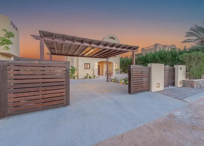 Fresh Breeze High-end 2br With Private Pool, Sabina, El Gouna * الغردقة