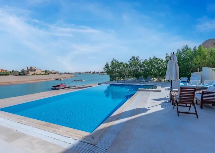 Fresh Breeze High-end 2br With Private Pool, Sabina, El Gouna فيلة الغردقة