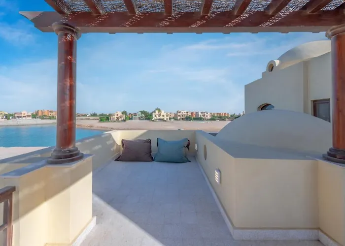 Fresh Breeze High-end 2br With Private Pool, Sabina, El Gouna *